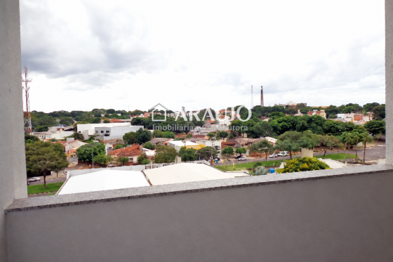 Apartamento à venda - 63m² - Edifício Malibu - Jardim das Paineiras, Umuarama-PR 1013