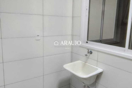 Apartamento à venda - 77.06m² - Umuarama-PR