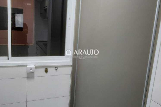 Apartamento à venda - 77.06m² - Umuarama-PR