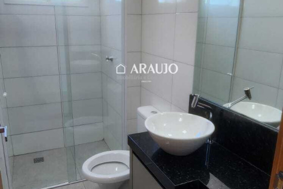 Apartamento à venda - 77.06m² - Umuarama-PR