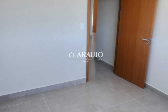 Apartamento para alugar - 63m² - Edifício Malibu - Jardim das Paineiras, Umuarama-PR