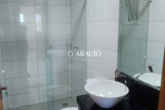 Apartamento para alugar - 63m² - Edifício Malibu - Jardim das Paineiras, Umuarama-PR