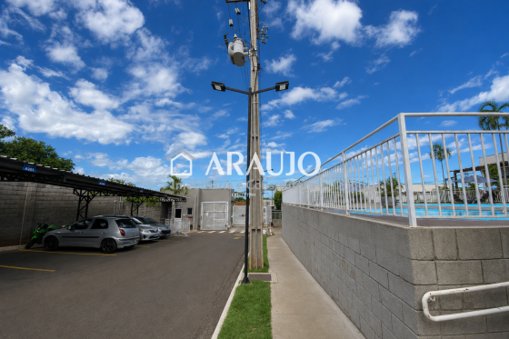 Apartamento à venda - 49.80m² - Zona IV - Condomínio Terra de Santa Cruz, Umuarama-PR