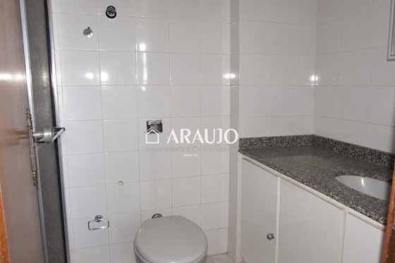 Apartamento à venda - 127.00m² - Zona III, Edifício Topázio, Umuarama-PR