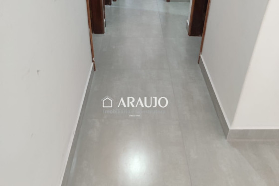 Apartamento à venda - 127.00m² - Zona III, Edifício Topázio, Umuarama-PR