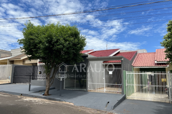 Casa 90m Umuarama-PR 804