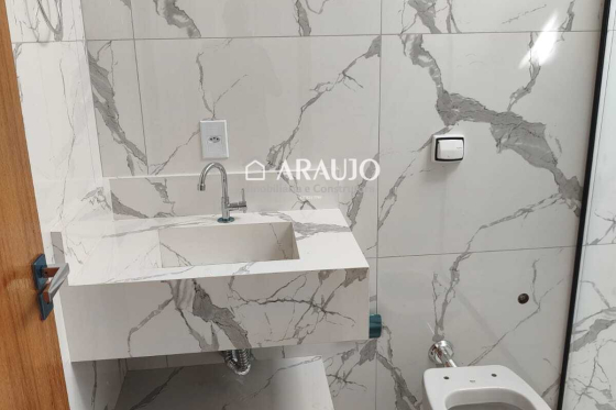 Casa à venda - 59.83m² - Jardim Santiago, Umuarama-PR