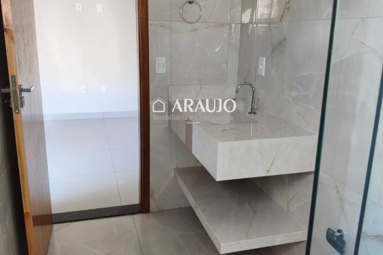 Casa à venda - 59.83m² - Jardim Santiago, Umuarama-PR