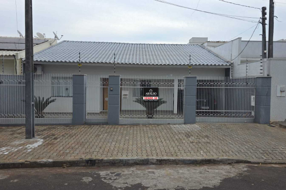 Casa à venda - 243m² - Jardim Indaiá, Umuarama-PR