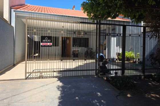 Casa à venda - 150m² - Jardim Vila Rica, Umuarama-PR