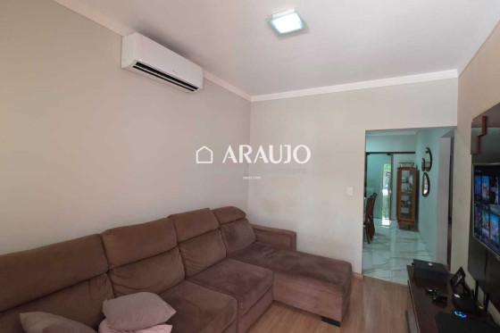 Casa à venda - 150m² - Jardim Vila Rica, Umuarama-PR