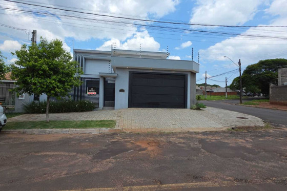 Casa à venda - 137m² - Parque Vitória Régia, Umuarama-PR