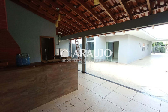Casa à venda - 80m² - Jardim São Cristóvão 2, Umuarama-PR