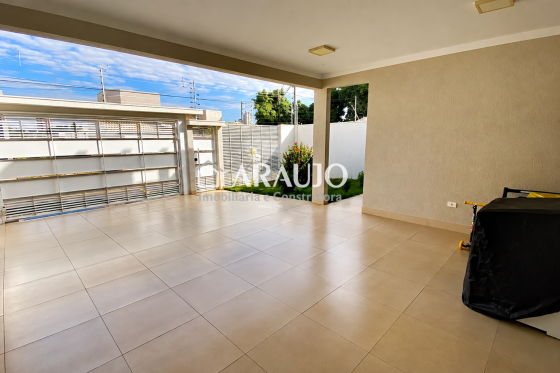 Casa à venda - 128.84m² - Parque Bandeirantes, Umuarama-PR