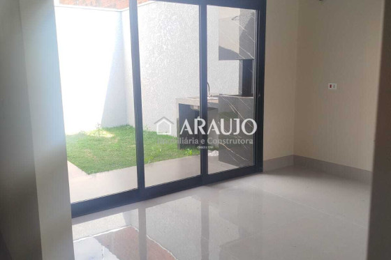 Casa para alugar - 103.86m² - Jardim Colorado, Umuarama-PR