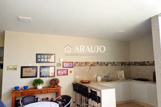 Casa à venda - 200.57m² - Jardim América, Umuarama-PR