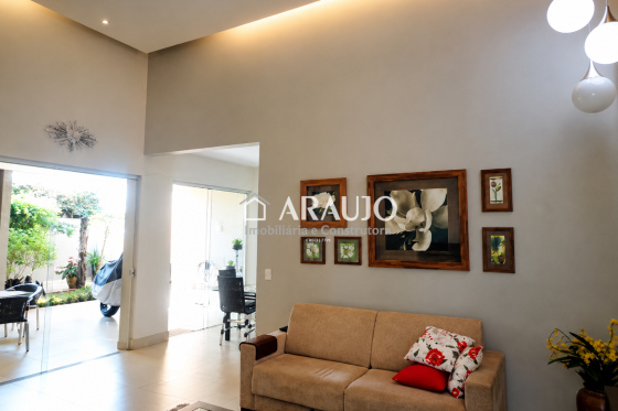 Casa à venda - 200.57m² - Jardim América, Umuarama-PR