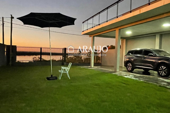 Casa à venda - 235m² - Balneário Villa Yara, Altônia-PR