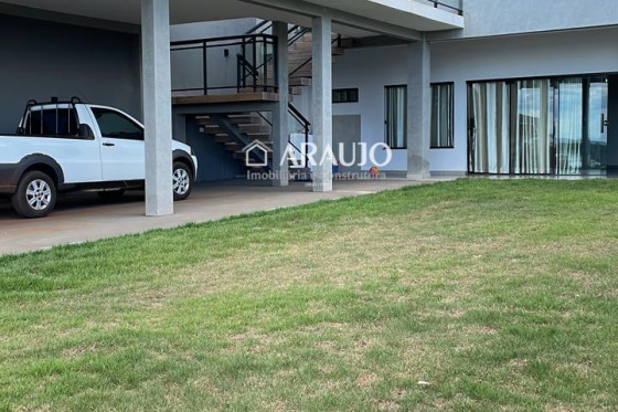 Casa à venda - 235m² - Balneário Villa Yara, Altônia-PR