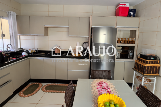 Casa à venda - 95m² - Jardim Metropolitano, Umuarama-PR