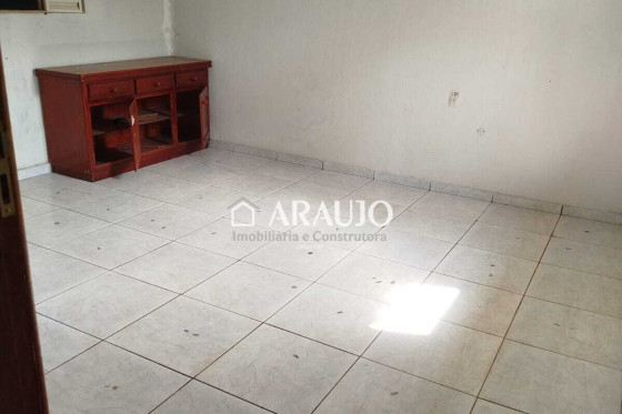Casa à venda - 108.45m² - Jardim Ouro Branco I, Umuarama-PR