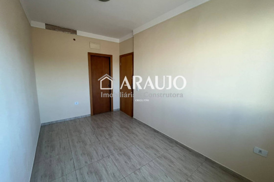 Sobrado à venda - 264m² - Zona II, Umuarama-PR