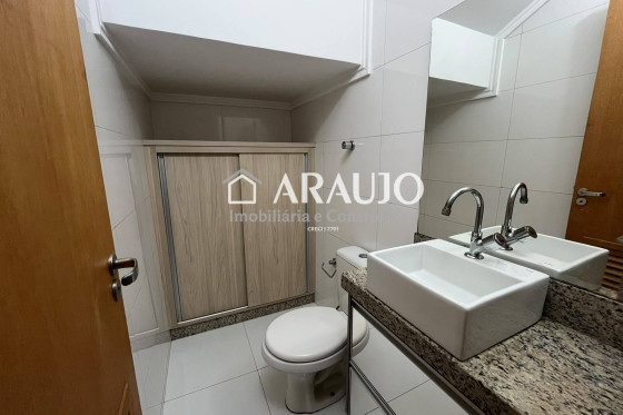 Sobrado à venda - 264m² - Zona II, Umuarama-PR