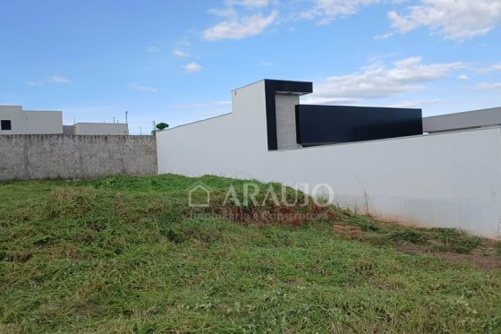 Terreno 220m Umuarama-PR 858