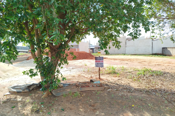 Terreno à venda - 144.15m² - Jardim Janina II, Umuarama-PR