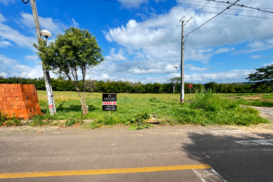 Terreno à venda - 248.29m² - Parque Residencial Viena III, Umuarama-PR