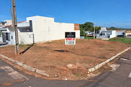 Terreno à venda - 181.10m² - Jardim Sakai, Umuarama-PR