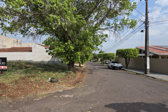 Terreno à venda - 220m² - Jardim Belvedere, Umuarama-PR