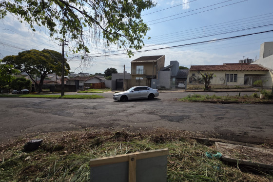 Terreno à venda - 220m² - Jardim Belvedere, Umuarama-PR