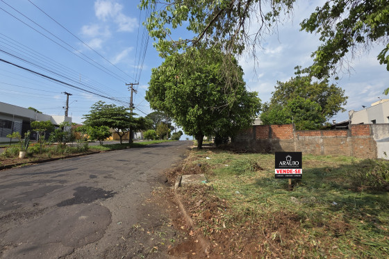 Terreno à venda - 220m² - Jardim Belvedere, Umuarama-PR