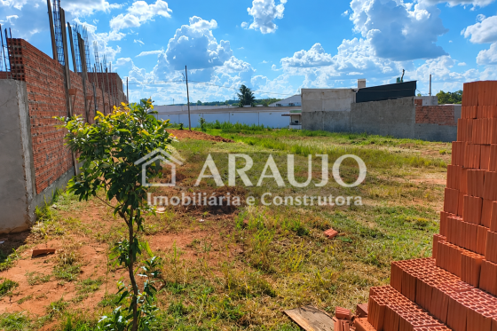 Terreno à venda - 140m² - Jardim Colina Verde, Umuarama-PR