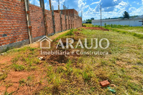 Terreno à venda - 140m² - Jardim Colina Verde, Umuarama-PR