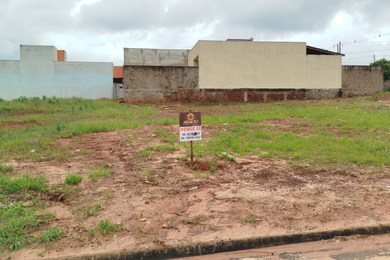 Terreno à venda - 191.79m² - Jardim Janina II, Umuarama-PR
