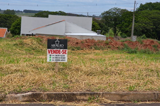 Terreno à venda - 245m² - Parque Metropolitano, Umuarama-PR