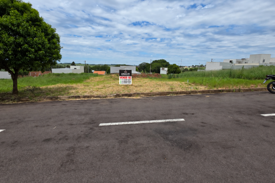 Terreno à venda - 245m² - Parque Metropolitano, Umuarama-PR