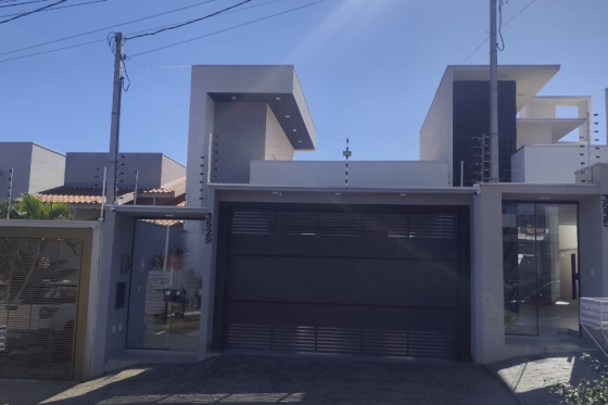 Casa 144m Umuarama-PR 420