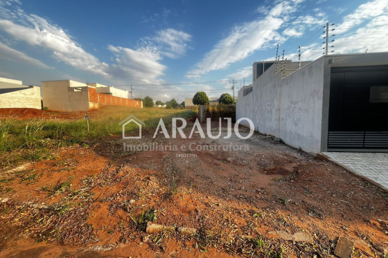 Terreno 147.4m Umuarama-PR 727